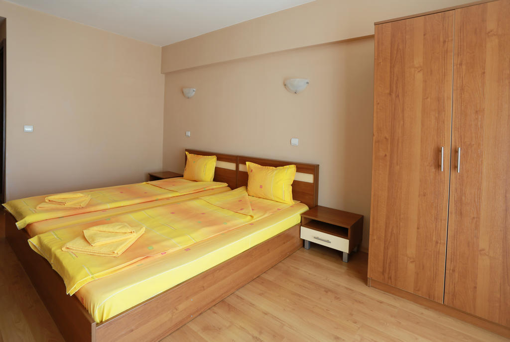 Acropolis Hotel Pazardsjik Værelse billede